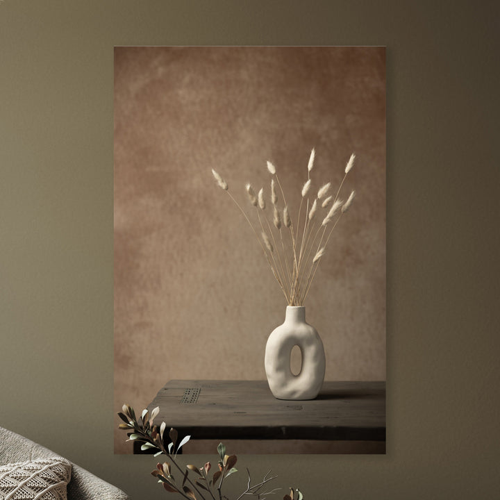 Stillleben mit Trockenblumen in einer weißen Vase - Mayra Photography