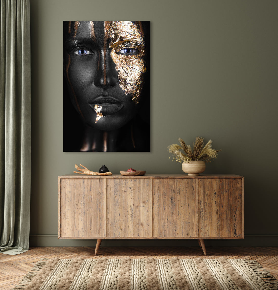 Black & Gold Women