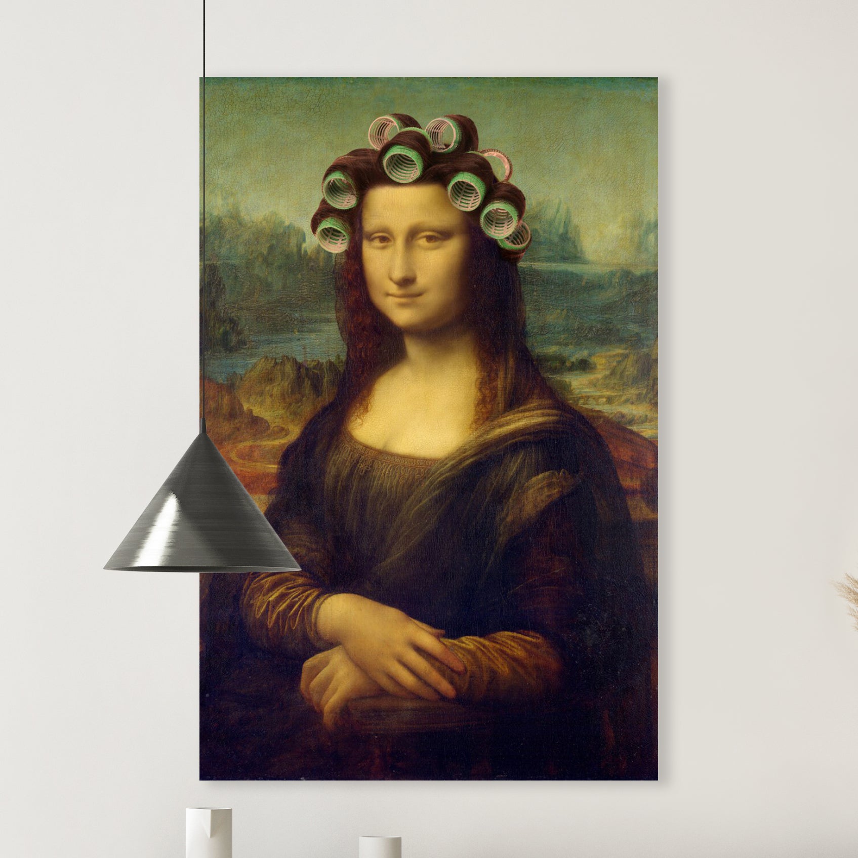 Curly Mona Lisa - Marja van den Hurk